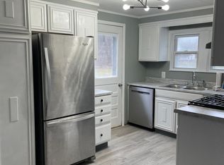 313 Midland Rd, Vestal, NY 13850