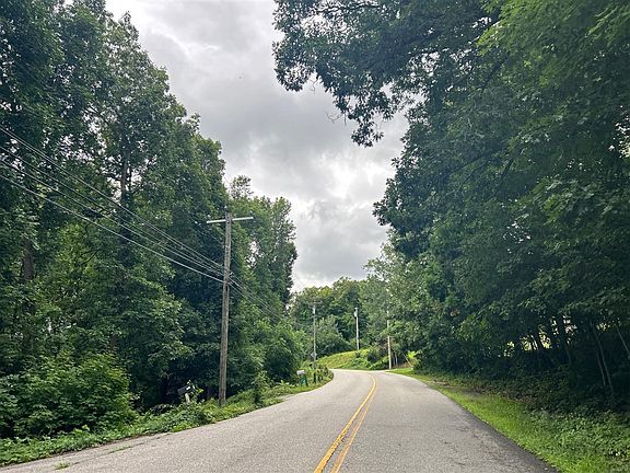 4th image of 358 Green Hollow Rd