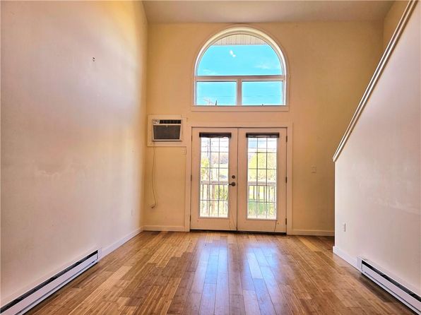 231 Reynolds Rd APT 8