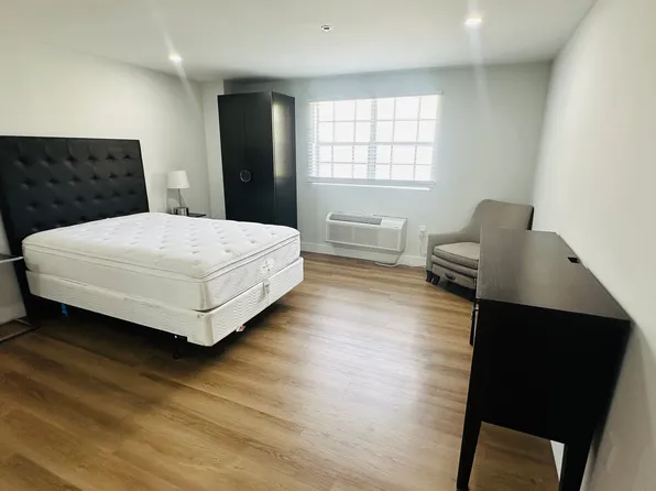 2800 W Commercial Blvd, Fort Lauderdale, FL