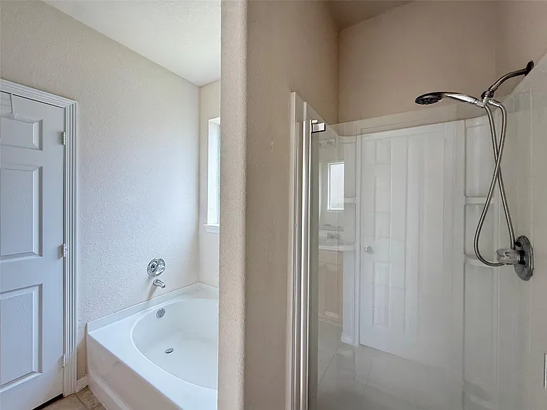 12315 Gentlebrook Dr — Photo 15