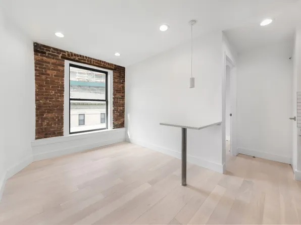 1057 Fulton Street image 2 of 6