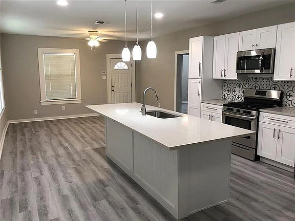 4th image of 4611 Philip Ave