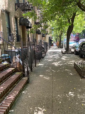 Rented by Manhattan Flats | media 11