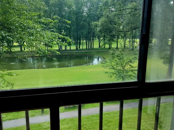 15107 Interlachen Dr Unit 2-302, Silver Spring, MD 20906