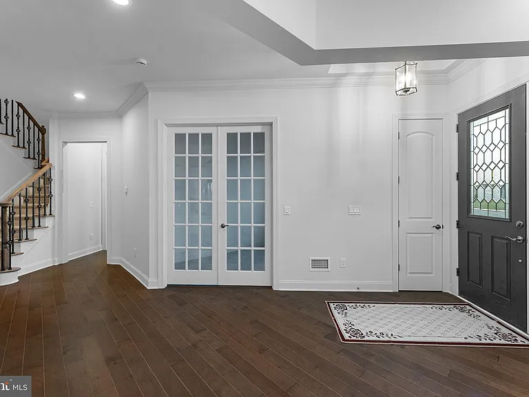 105 Samjan Cir — Photo 9