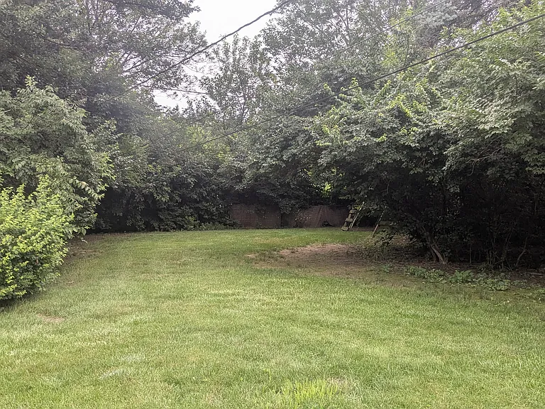 106 Arbour Ct — Photo 2