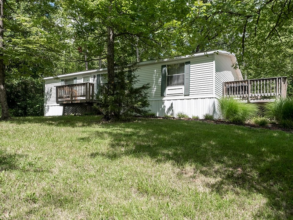 1st image of 355 Masters Ln