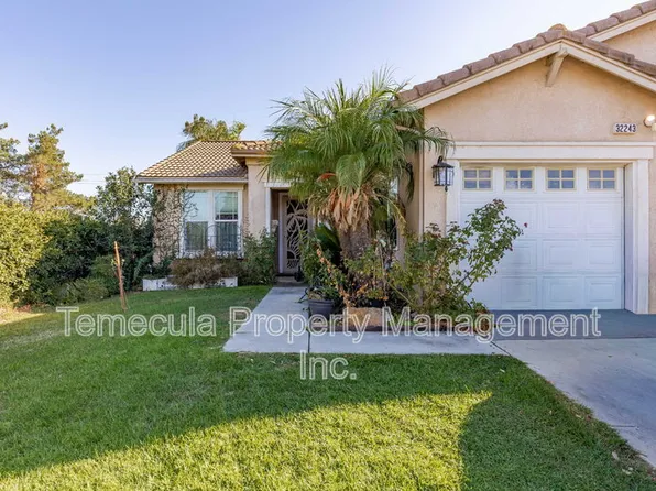 32243 Perigord Rd, Winchester, CA 92596