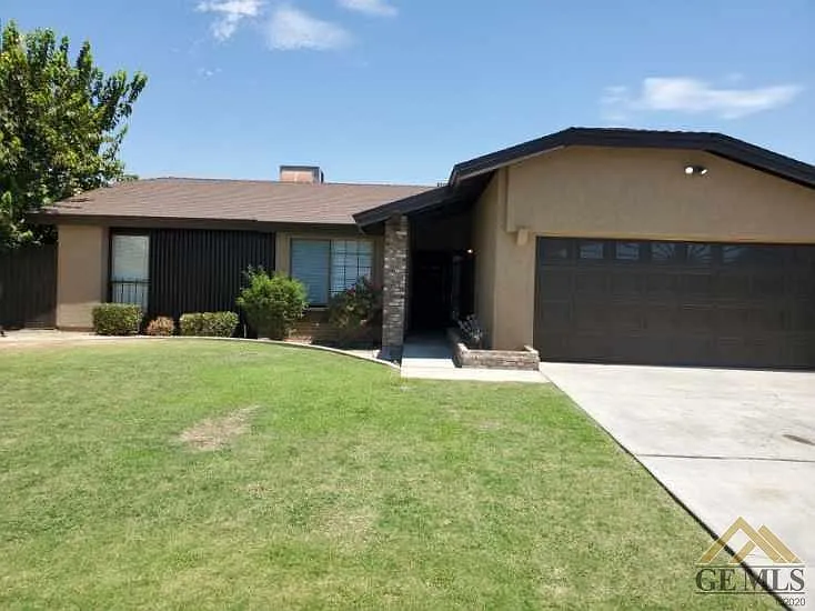 3704 Seligman Dr photo 1