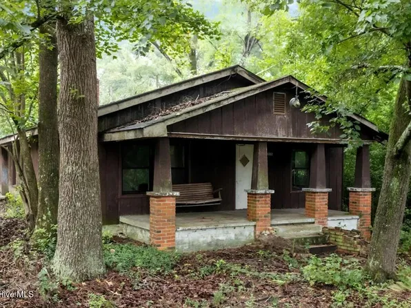 10020 Gibson Road, Laurel Hill, NC 28351