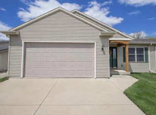 203 Oconnell St #A, Fox Lake, WI