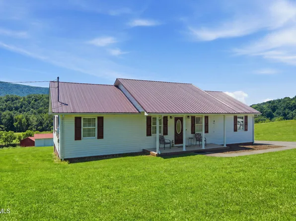 1368 Elk Garden Rd, Lebanon, VA 24266