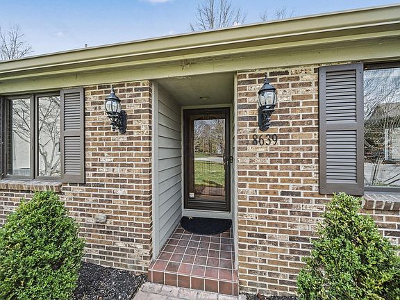 3rd image of 8639 Craigston Ct