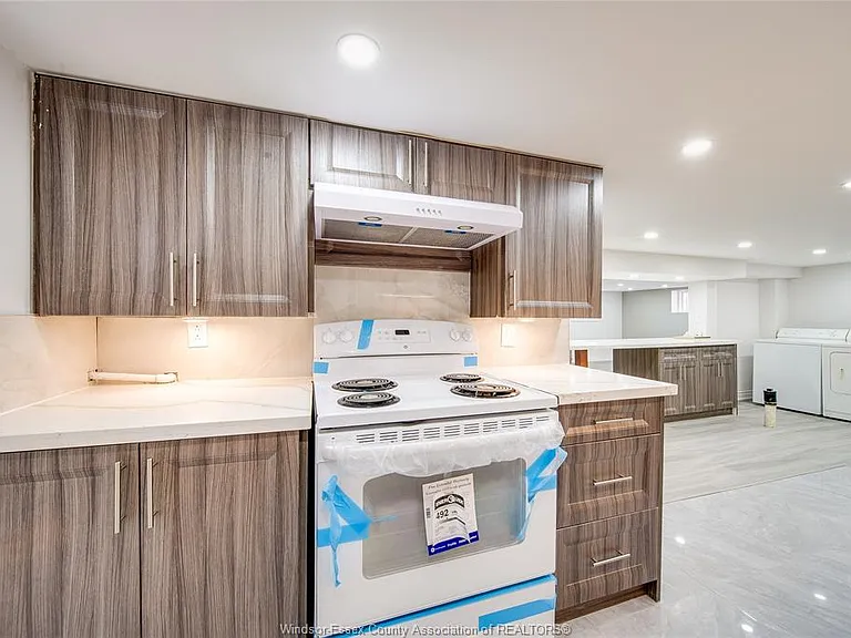 1715 Alexis Rd #LOWER — Photo 17