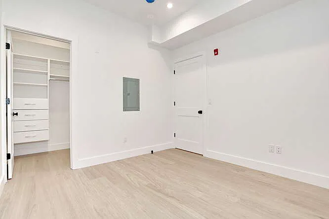 45 E Palisade Ave — Photo 21