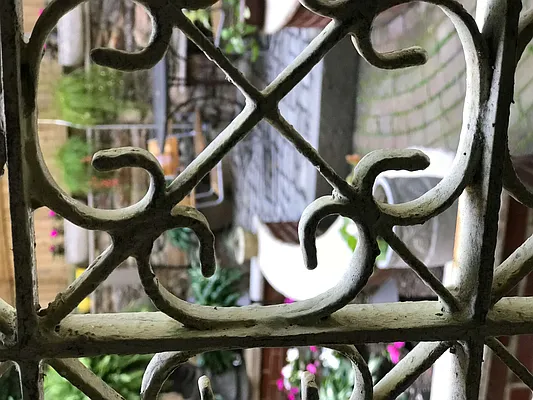 Rented by Compass | media 26