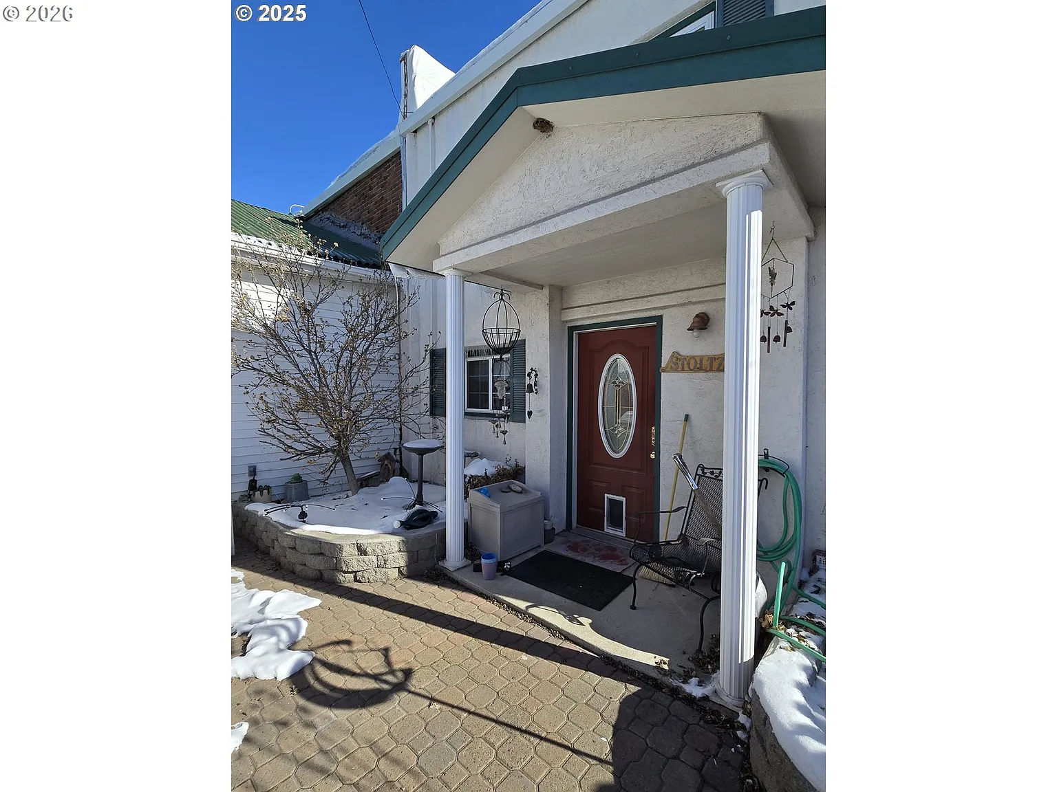 206 1/2 S Main St photo 1