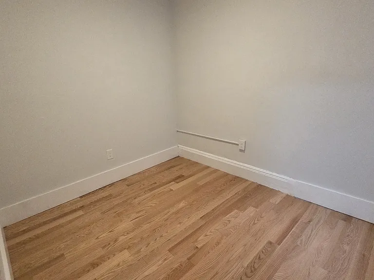 152 Salem St #3 — Photo 16