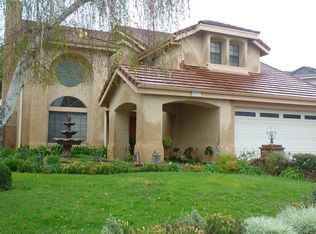 5685 Walnut Ridge Dr, Agoura Hills, CA 91301