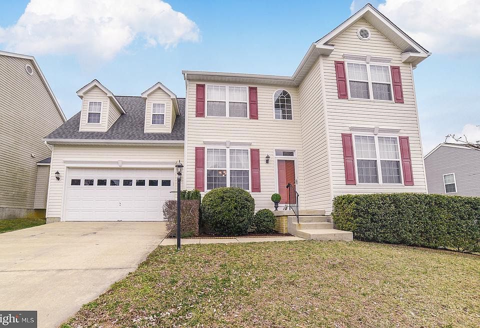 1st image of 46017 W Westbury Blvd