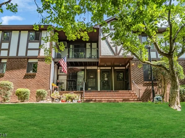 70 Farm Rd, Hillsborough Twp., NJ 08844