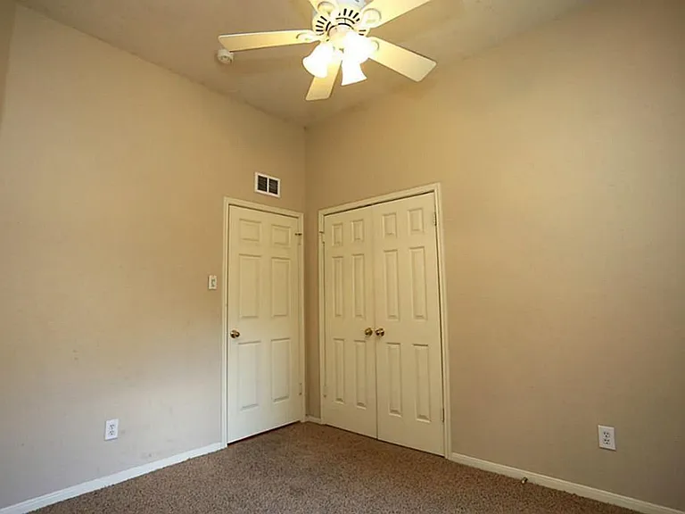 1718 Calmar Dr — Photo 19