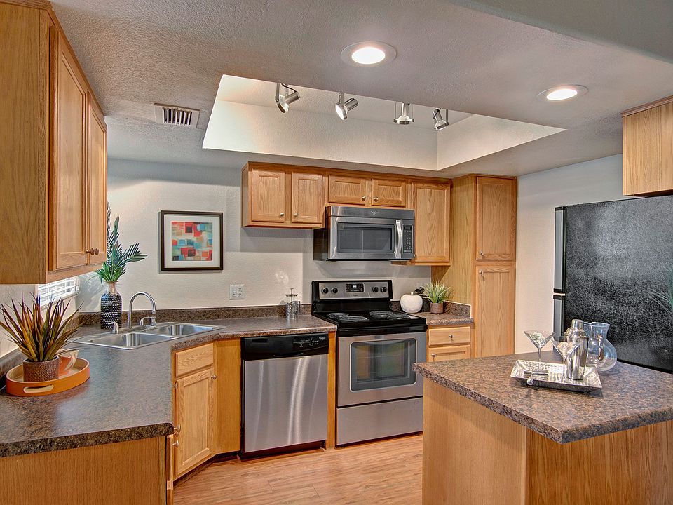 Desert Horizon Kitchen