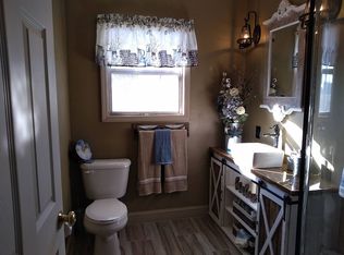 679 S Scurry Rd, Lake City, SC 29560