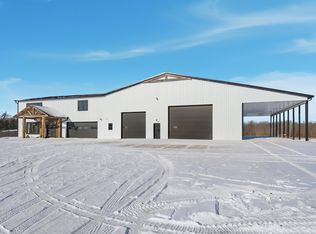 5304 Sampson Rd, Abrams, WI 54101