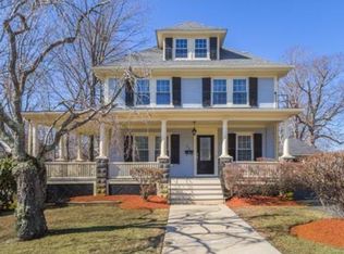 35 Warren Ave, Woburn, MA 01801
