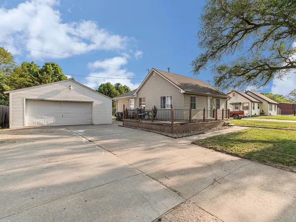 3753 4th Ave, Council Bluffs, IA 51501