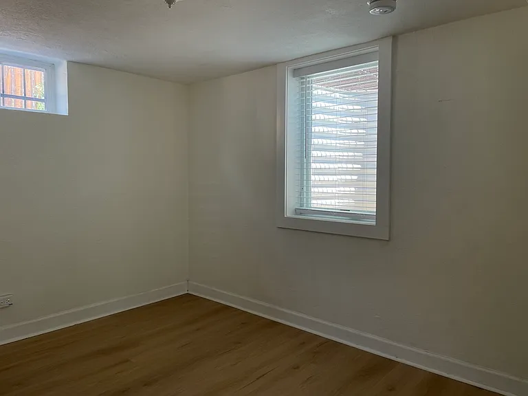 2901 W 34th Ave — Photo 10