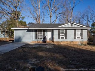 7328 Ryan St, Fayetteville, NC 28314