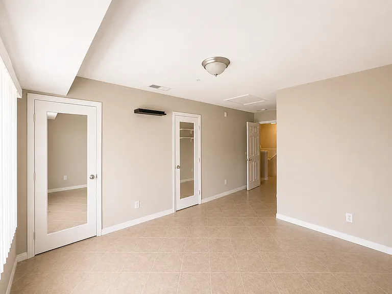 8752 Concourse Ct — Photo 2