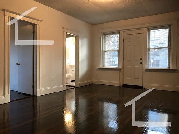 3rd image of 140 Brainerd Rd #8