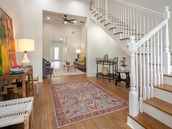 New Renovation 1BD/1.5BA with Laundry and Private Courtyard, 1212 Bordeaux St, New Orleans, LA 70115