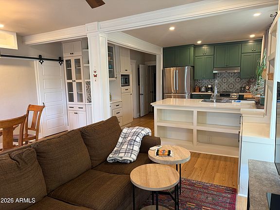 5th image of 312 E VISTA Street #2