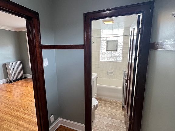 5th image of 3140 W 59th St APT 205