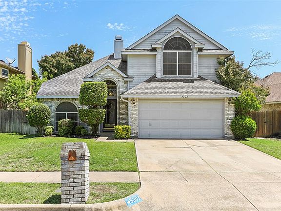3rd image of 5303 Manhassett Dr