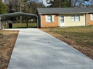 2895 Mayan Ct, Winston Salem, NC 27103