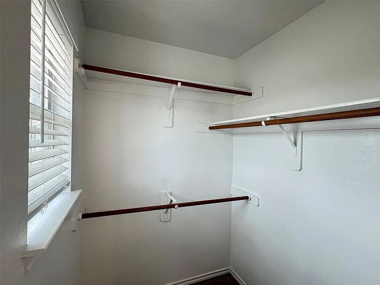 11531 Jacinth Ct — Photo 34