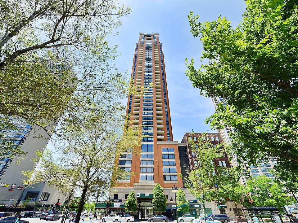 1st image of 1160 S Michigan Ave APT 3802