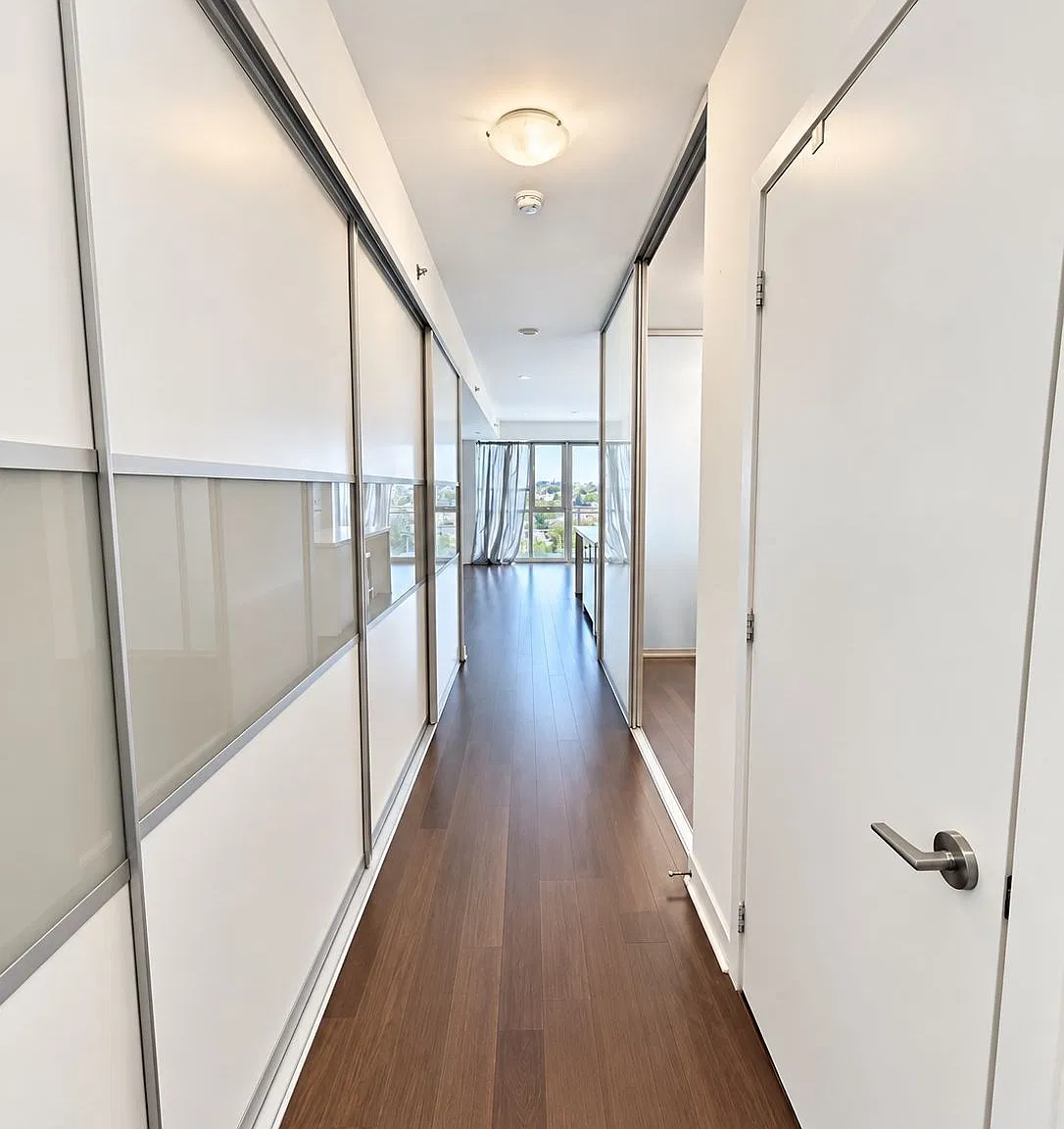 2 bed, $2,650 — Photo 3