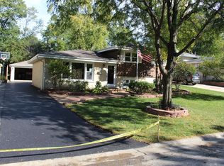 6033 Brookbank Rd, Downers Grove, IL 60516