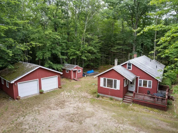36 Bay Road, Moultonborough, NH 03254