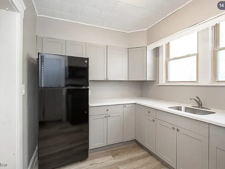 1045 Carlyon Rd #1 — Photo 12