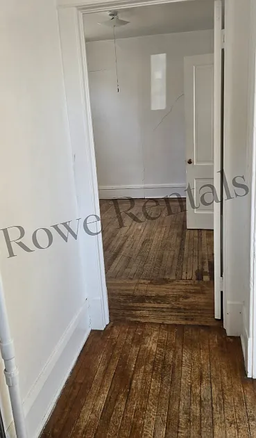 2 bed, 1100 sqft, $1,170 — Photo 2