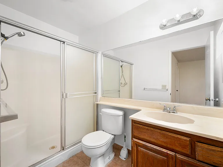 1004 E Garfield Ave #3 — Photo 13