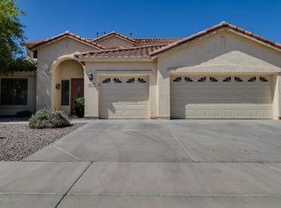 8675 W Morten Ave, Glendale, AZ 85305